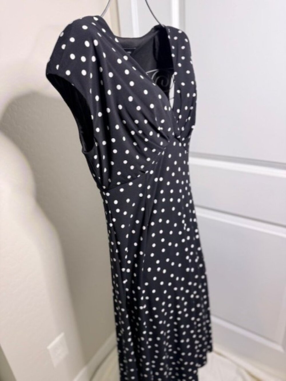 Black Label by Evan-Picone Polka Dot V-Neck Midi Dress, Size 10 - Picture 7 of 10